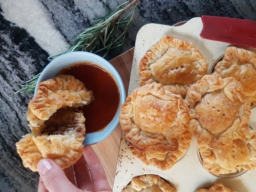 Homemade Mince and Cheese Party Pies